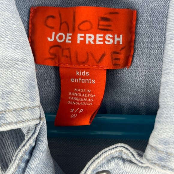 Joe Fresh Kids Jean Jacket Size S 6 Blue Denim Long Sleeve Cropped Double Brest - Picture 5 of 9